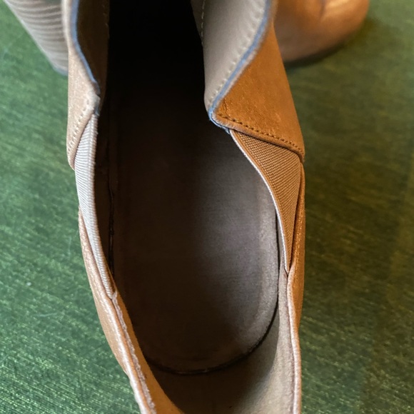 Aerosoles size 7 all leather - Picture 6 of 6